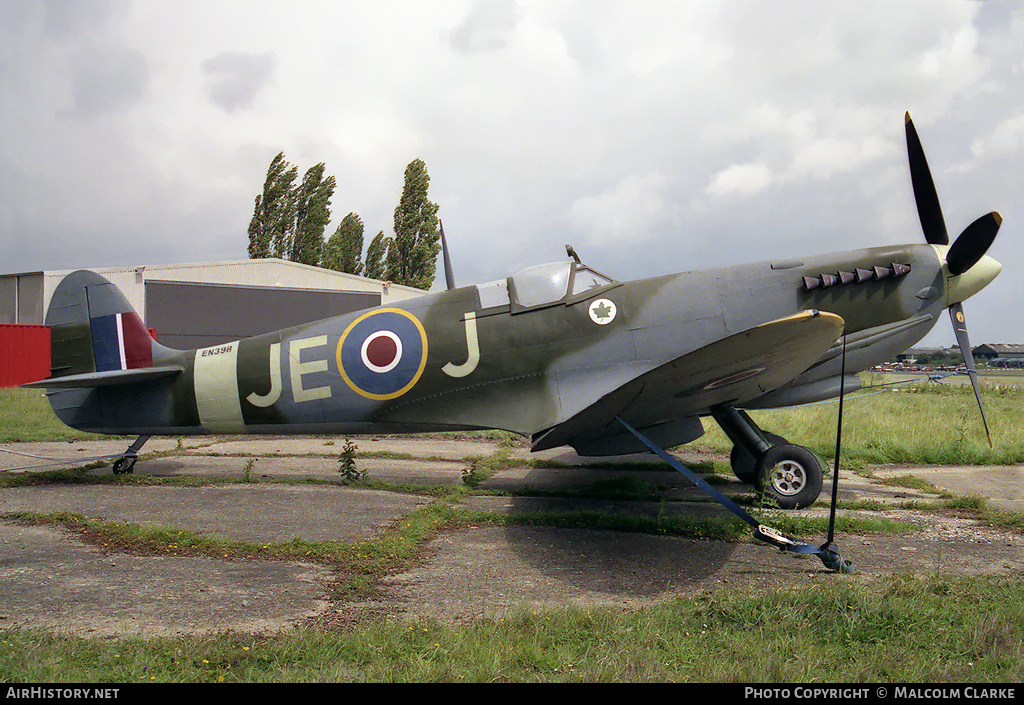 Aircraft Photo of EN398 | Supermarine Spitfire (model) | UK - Air Force | AirHistory.net #86423