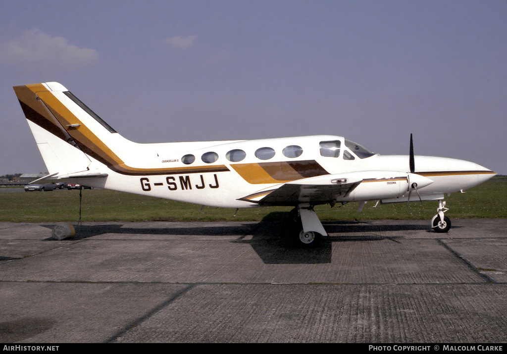 Aircraft Photo of G-SMJJ | Cessna 414A Chancellor | Gull Air | AirHistory.net #86463