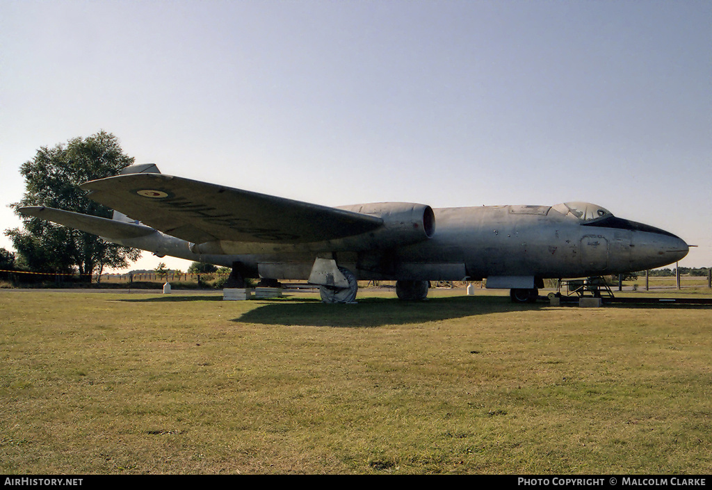 Aircraft Photo of WH846 | English Electric Canberra T4 | UK - Air Force | AirHistory.net #86501