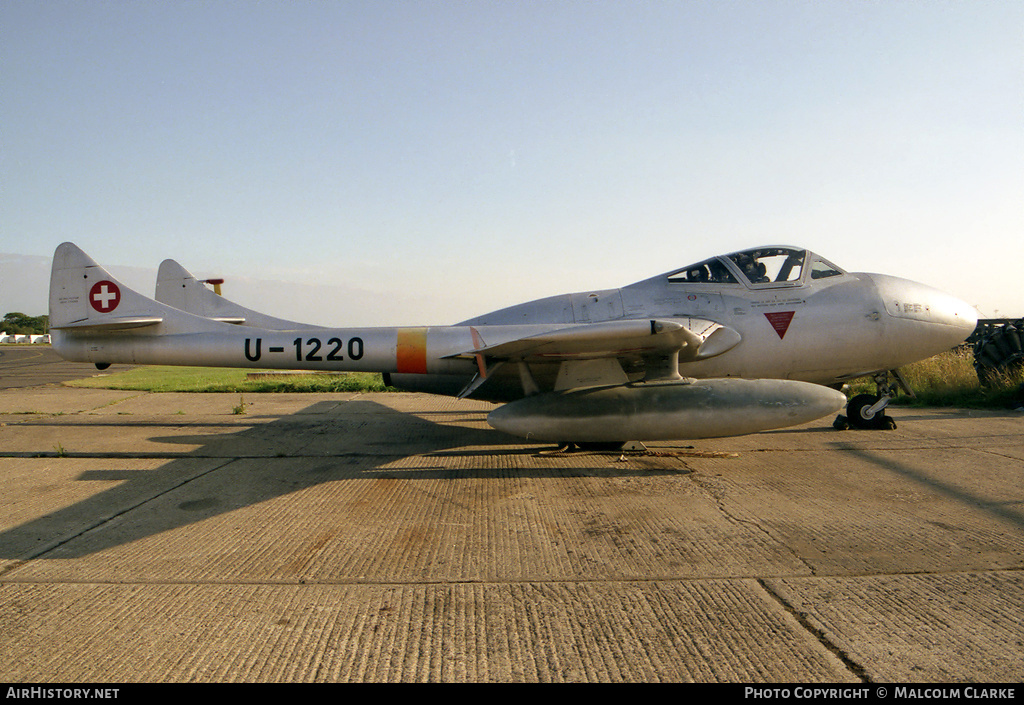 Aircraft Photo of U-1220 | De Havilland D.H. 115 Vampire T55 | Switzerland - Air Force | AirHistory.net #86779