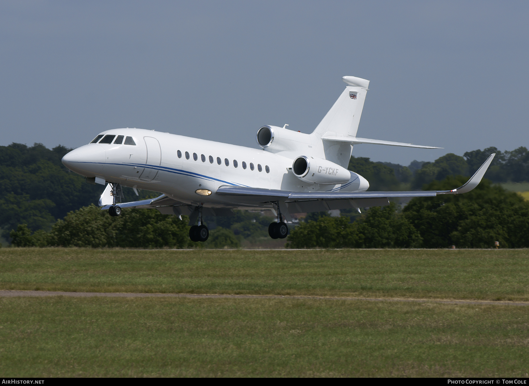 Aircraft Photo of G-YCKF | Dassault Falcon 900EX | AirHistory.net #86866