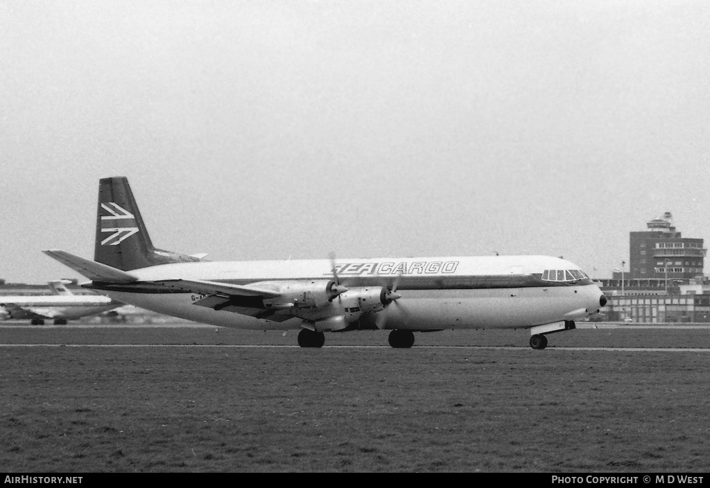 Aircraft Photo of G-APEP | Vickers 953C Merchantman | BEA Cargo - British European Airways | AirHistory.net #86917