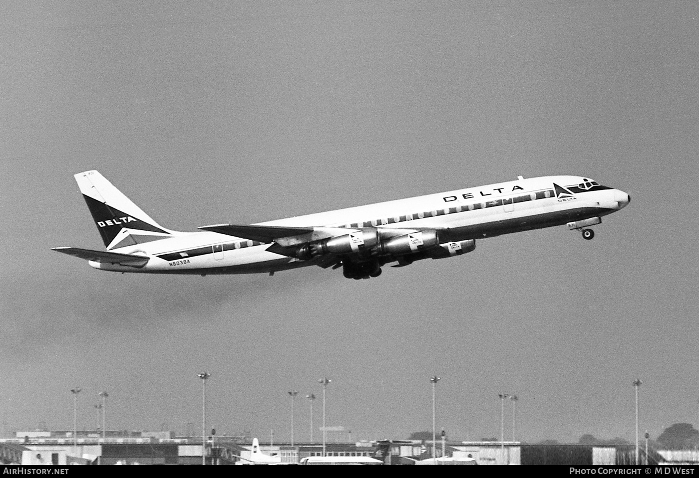 Aircraft Photo of N8038A | Douglas DC-8-33 | Delta Air Lines | AirHistory.net #86920