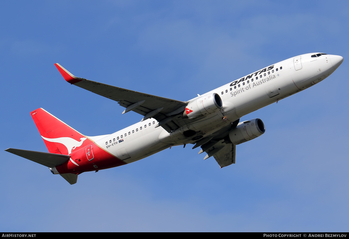 Aircraft Photo of VH-VYH | Boeing 737-838 | Qantas | AirHistory.net #86924