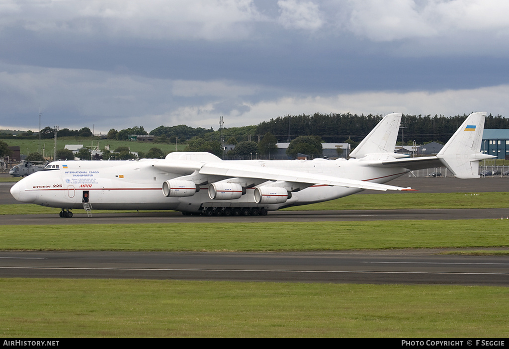 Aircraft Photo of UR-82060 | Antonov An-225 Mriya | Antonov Design Bureau | AirHistory.net #86966