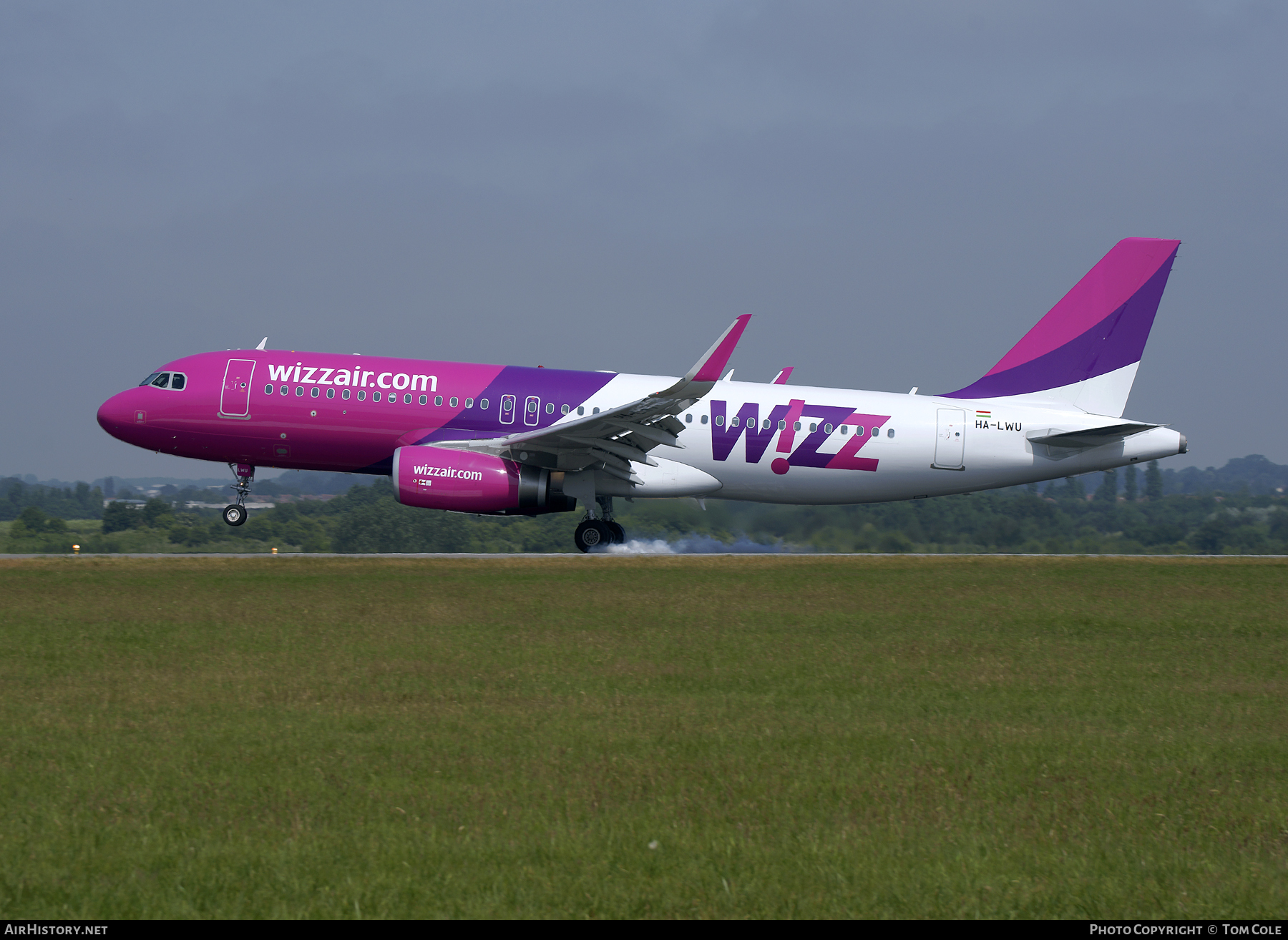 Aircraft Photo of HA-LWU | Airbus A320-232 | Wizz Air | AirHistory.net #86999