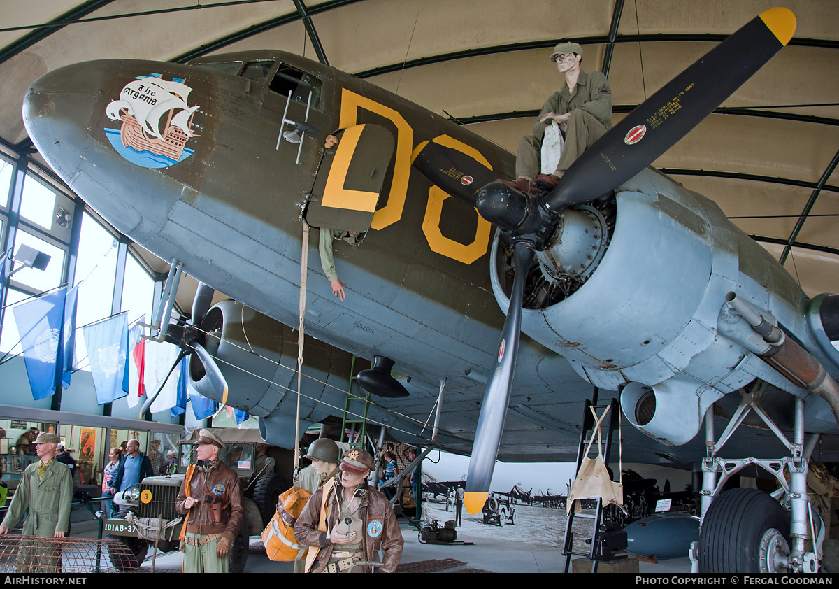 Aircraft Photo of 42-100825 / 2100825 | Douglas C-47A Skytrain | USA - Air Force | AirHistory.net #87107