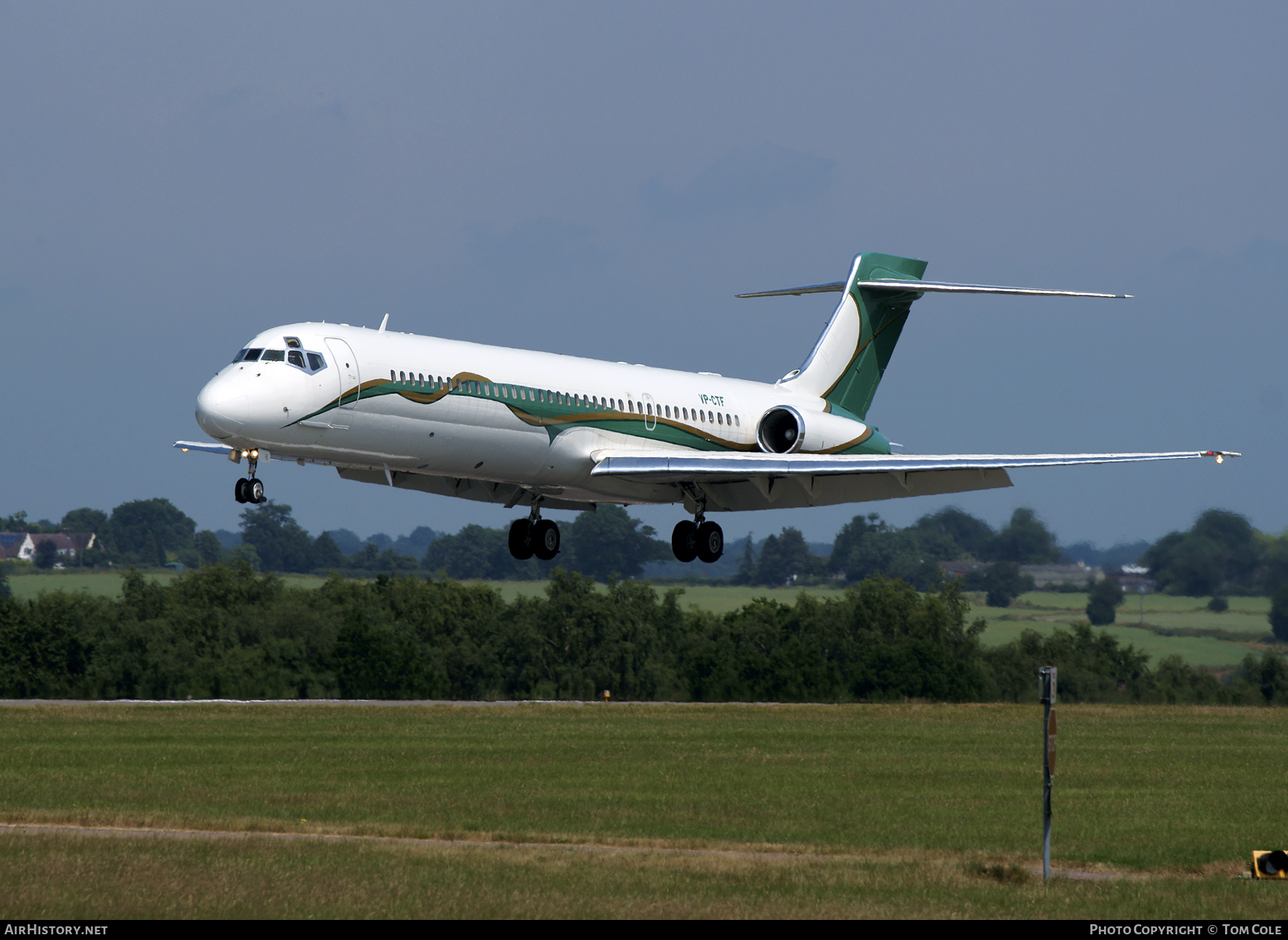 Aircraft Photo of VP-CTF | McDonnell Douglas MD-87 (DC-9-87) | AirHistory.net #87141