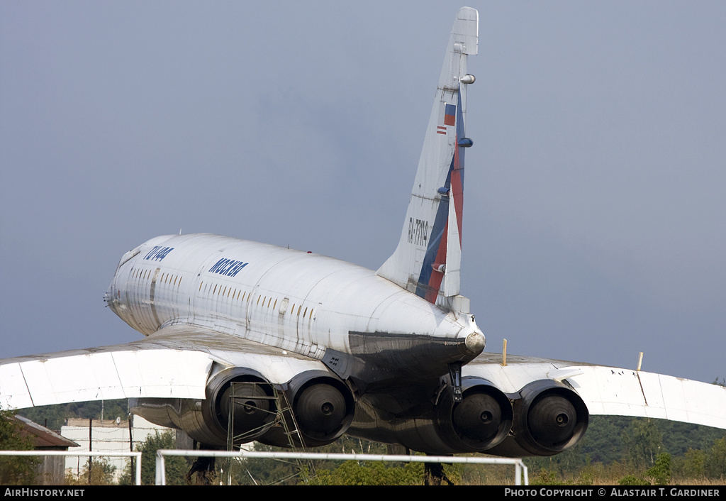 Aircraft Photo of RA-77114 | Tupolev Tu-144LL | Tupolev Design Bureau | AirHistory.net #87142