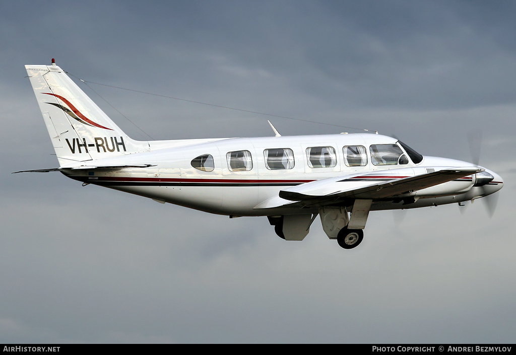 Aircraft Photo of VH-RUH | Piper PA-31-350 Navajo Chieftain | AirHistory.net #87156