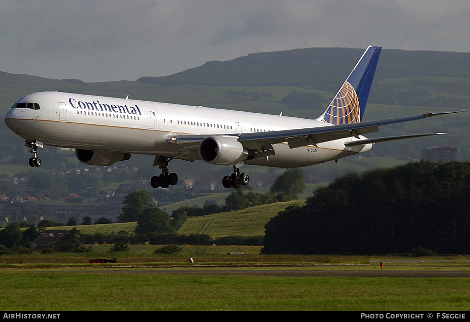 Aircraft Photo of N76055 | Boeing 767-424/ER | Continental Airlines | AirHistory.net #87182