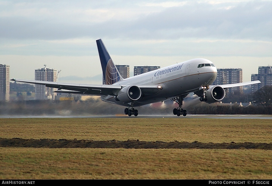 Aircraft Photo of N73152 | Boeing 767-224/ER | Continental Airlines | AirHistory.net #87421