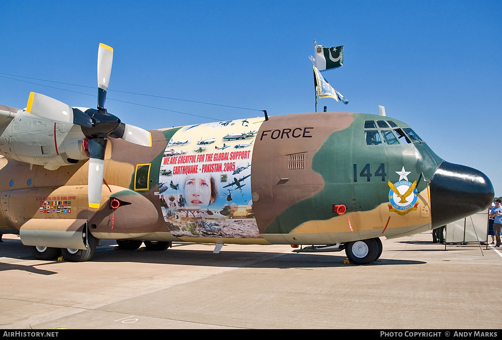 Aircraft Photo of 64144 | Lockheed L-100 Hercules (382B) | Pakistan - Air Force | AirHistory.net #87494