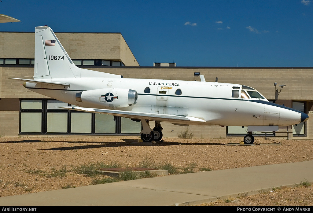 Aircraft Photo of 61-0674 / 10674 | North American CT-39A | USA - Air Force | AirHistory.net #87675