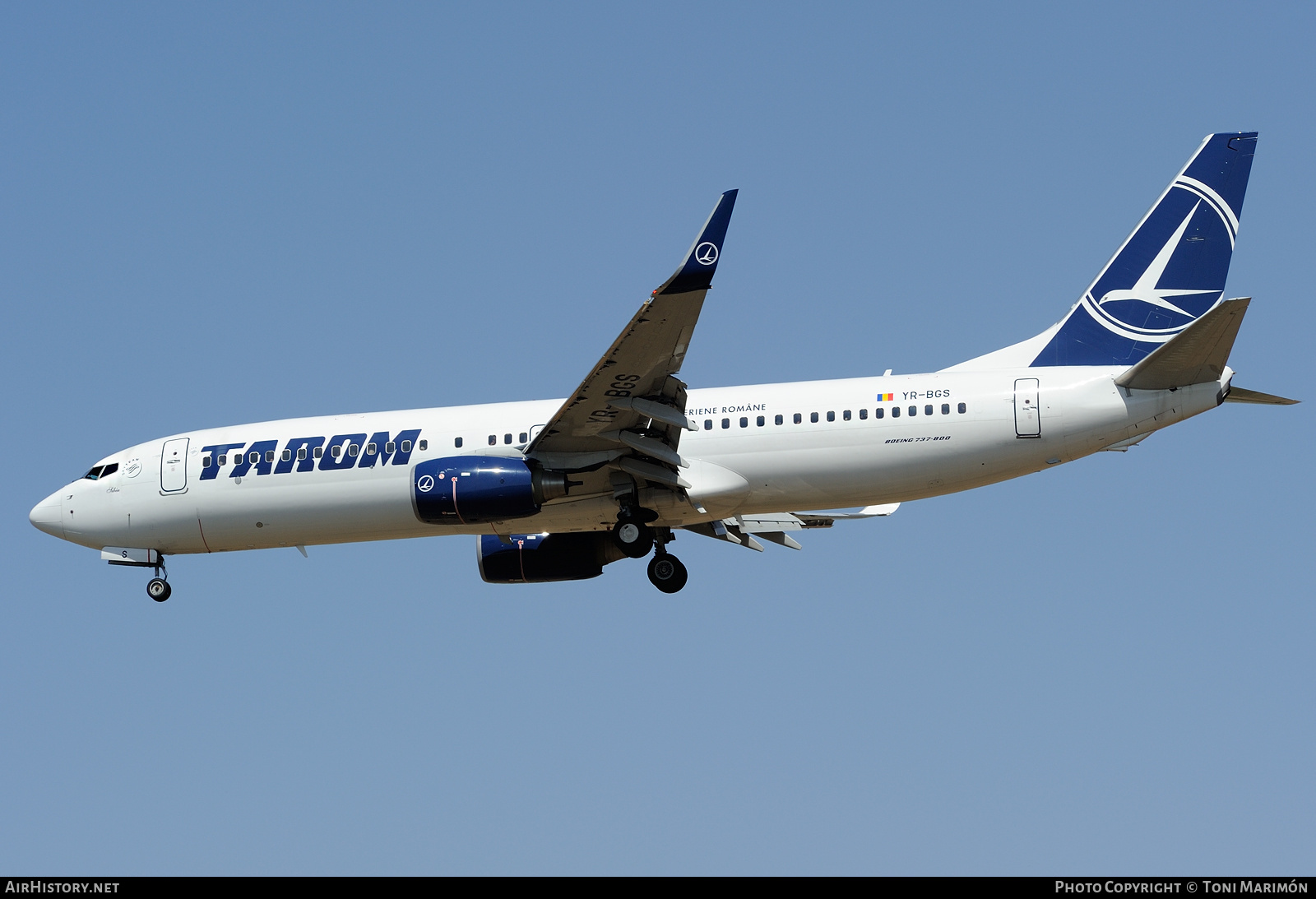 Aircraft Photo of YR-BGS | Boeing 737-8GJ | TAROM - Transporturile Aeriene Române | AirHistory.net #88006