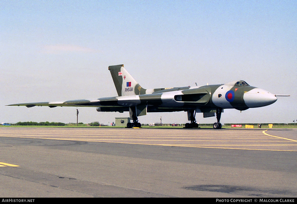 Aircraft Photo of XH558 | Avro 698 Vulcan B.2 | UK - Air Force | AirHistory.net #88075