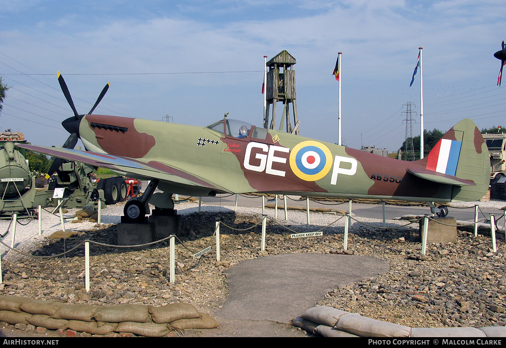 Aircraft Photo of AB550 | Supermarine Spitfire (model) | UK - Air Force | AirHistory.net #88102