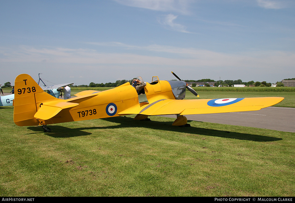 Aircraft Photo of G-AKAT / T9738 | Miles M.14A Hawk Trainer 3 | UK - Air Force | AirHistory.net #88186