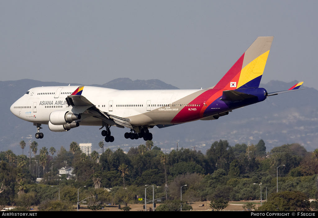Aircraft Photo of HL7423 | Boeing 747-48EM | Asiana Airlines | AirHistory.net #88284