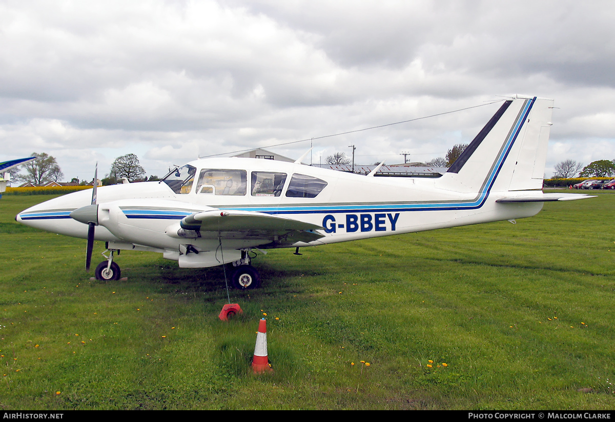 Aircraft Photo of G-BBEY | Piper PA-23-250 Aztec E | AirHistory.net #88400