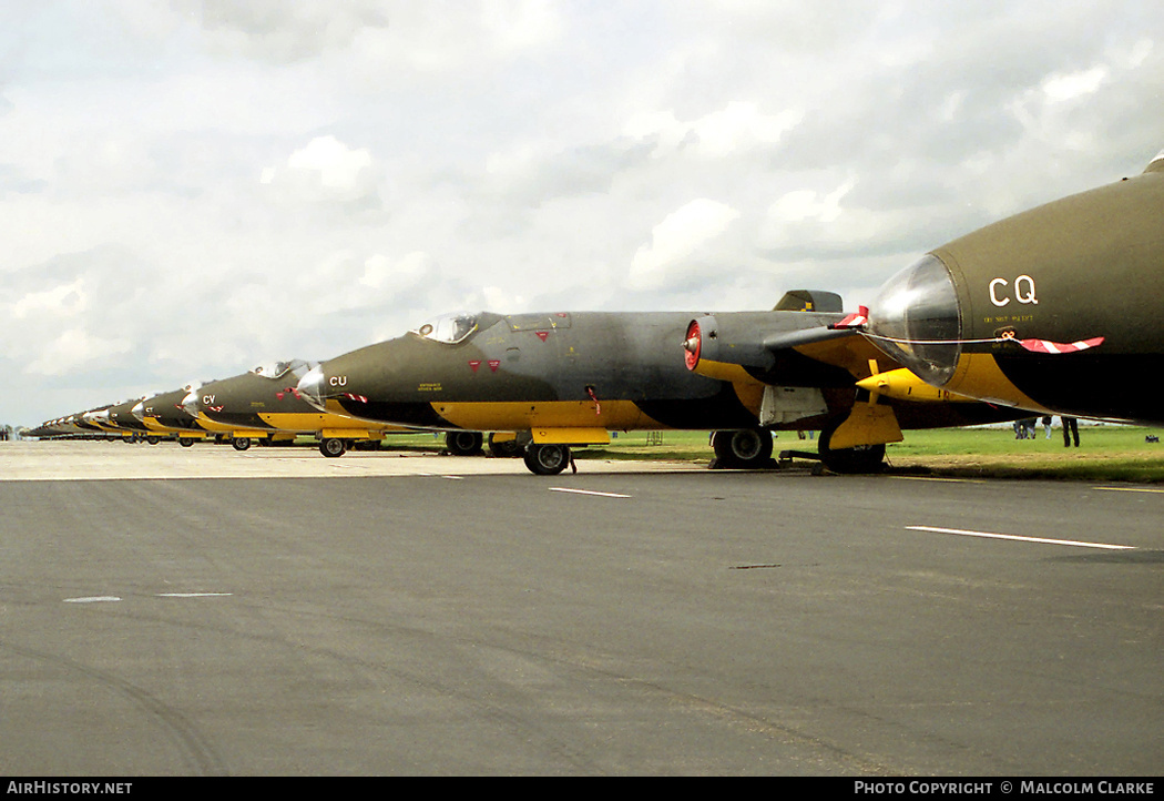 Aircraft Photo of WJ682 | English Electric Canberra TT18 | UK - Air Force | AirHistory.net #88409