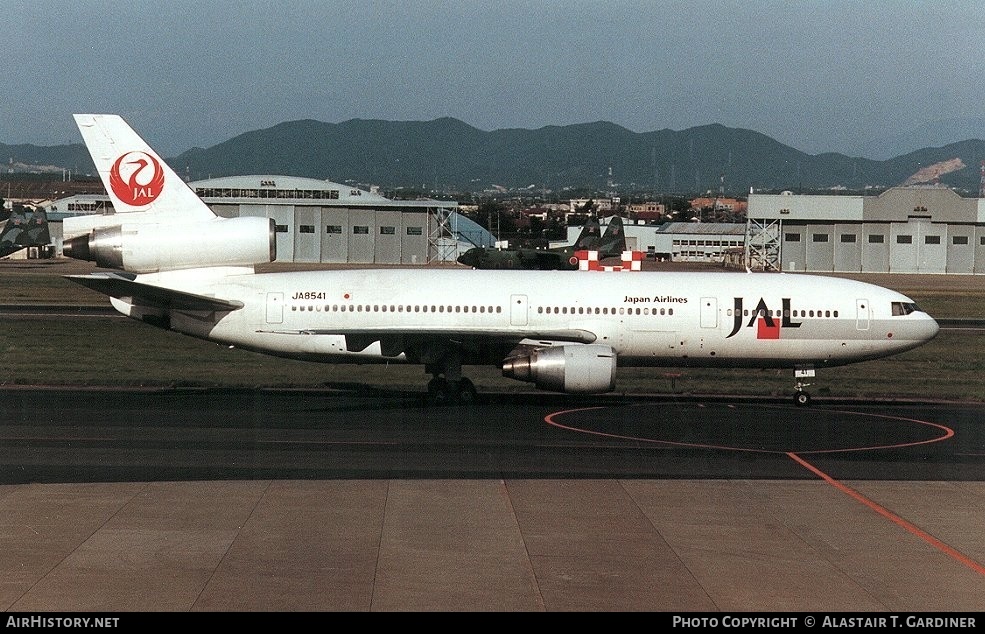 Aircraft Photo of JA8541 | McDonnell Douglas DC-10-40I | Japan Airlines - JAL | AirHistory.net