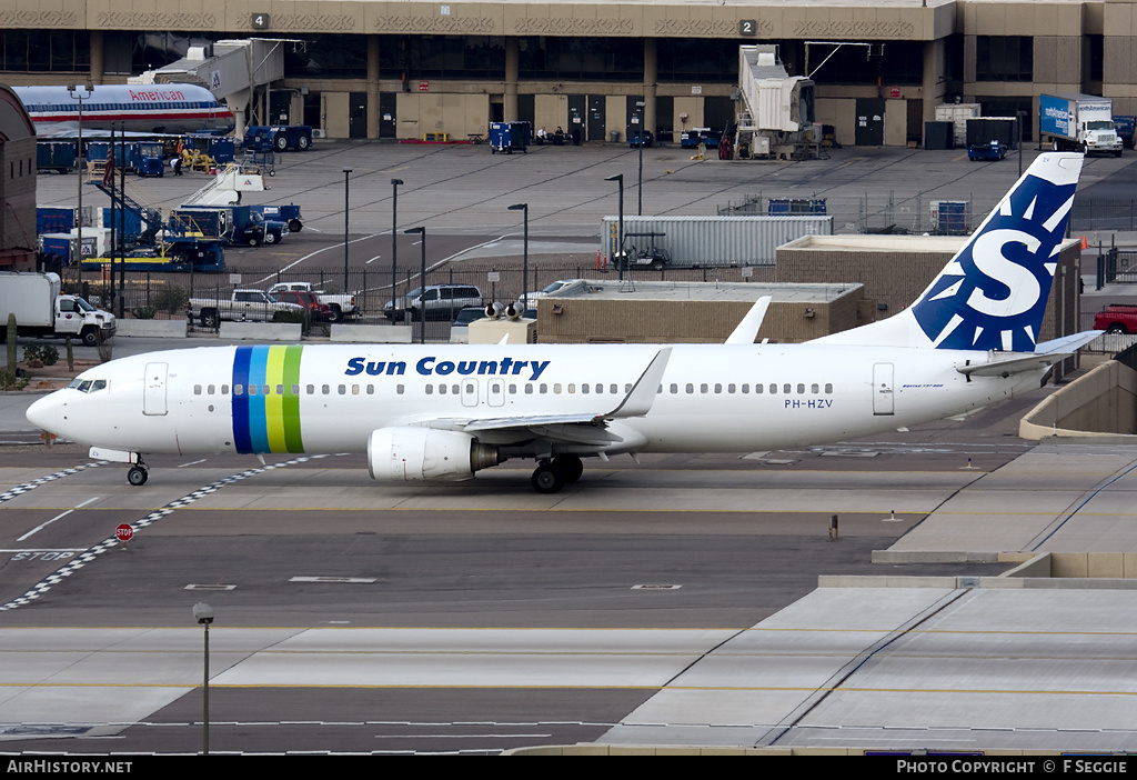 Aircraft Photo of PH-HZV | Boeing 737-8K2 | Sun Country Airlines | AirHistory.net #88513