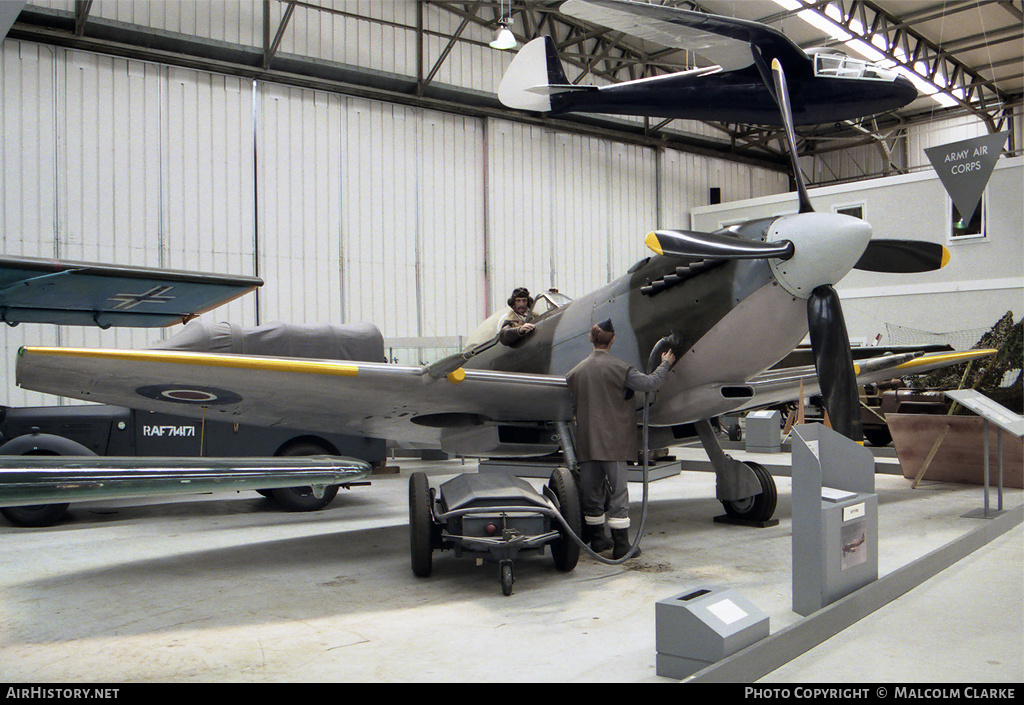 Aircraft Photo of TE462 | Supermarine 361 Spitfire LF16E | UK - Air Force | AirHistory.net #88932