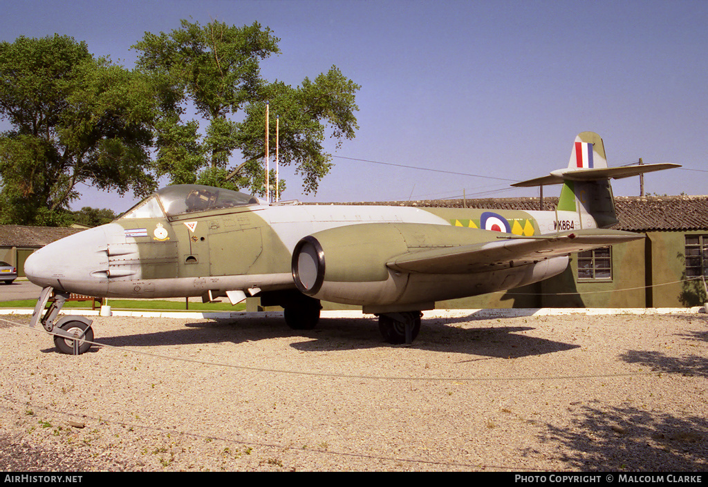 Aircraft Photo of WK864 | Gloster Meteor F8 | UK - Air Force | AirHistory.net #89023