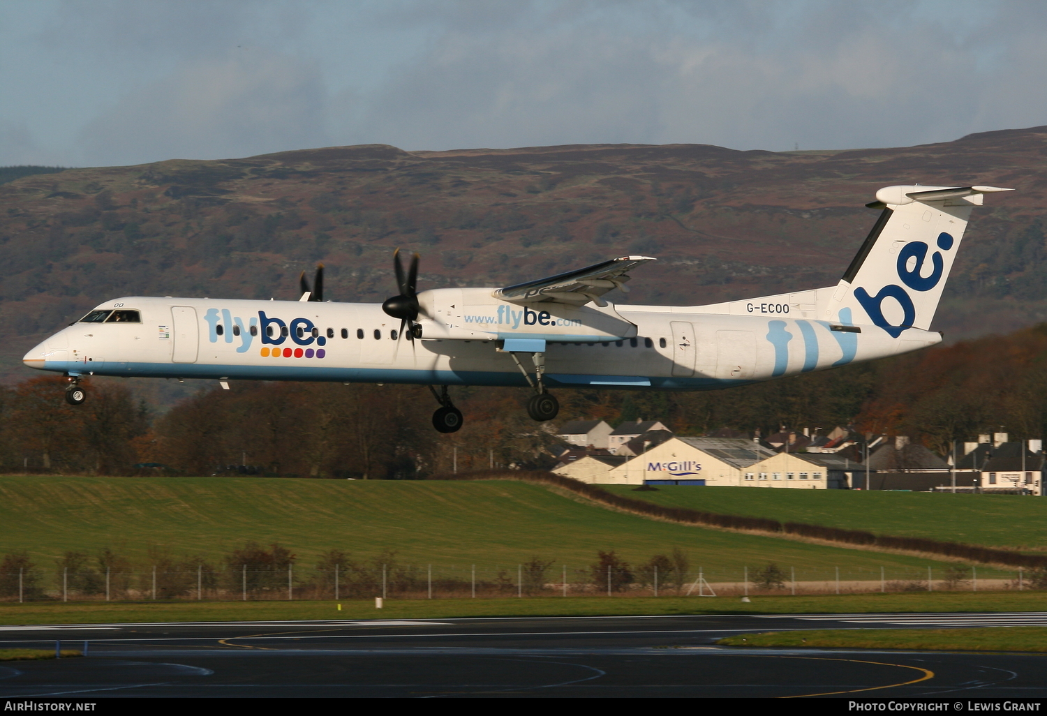 Aircraft Photo of G-ECOO | Bombardier DHC-8-402 Dash 8 | Flybe | AirHistory.net #89298