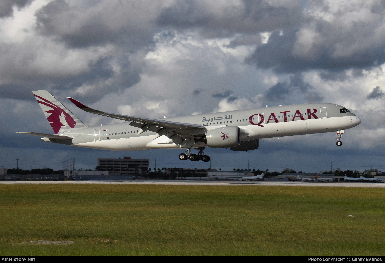 Aircraft Photo of A7-ALJ | Airbus A350-941 | Qatar Airways | AirHistory.net #89396