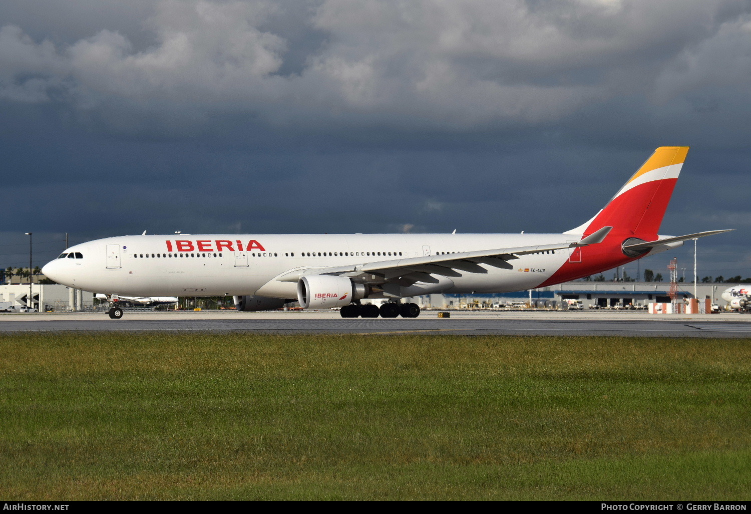 Aircraft Photo of EC-LUB | Airbus A330-302 | Iberia | AirHistory.net #89534