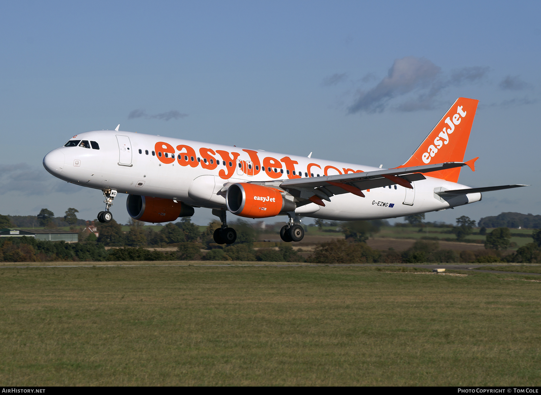 Aircraft Photo of G-EZWG | Airbus A320-214 | EasyJet | AirHistory.net #89573