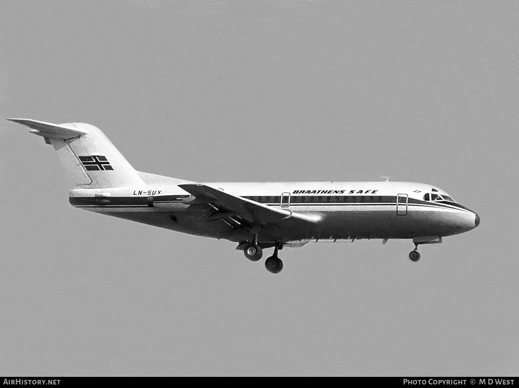 Aircraft Photo of LN-SUX | Fokker F28-1000 Fellowship | Braathens SAFE | AirHistory.net #89584