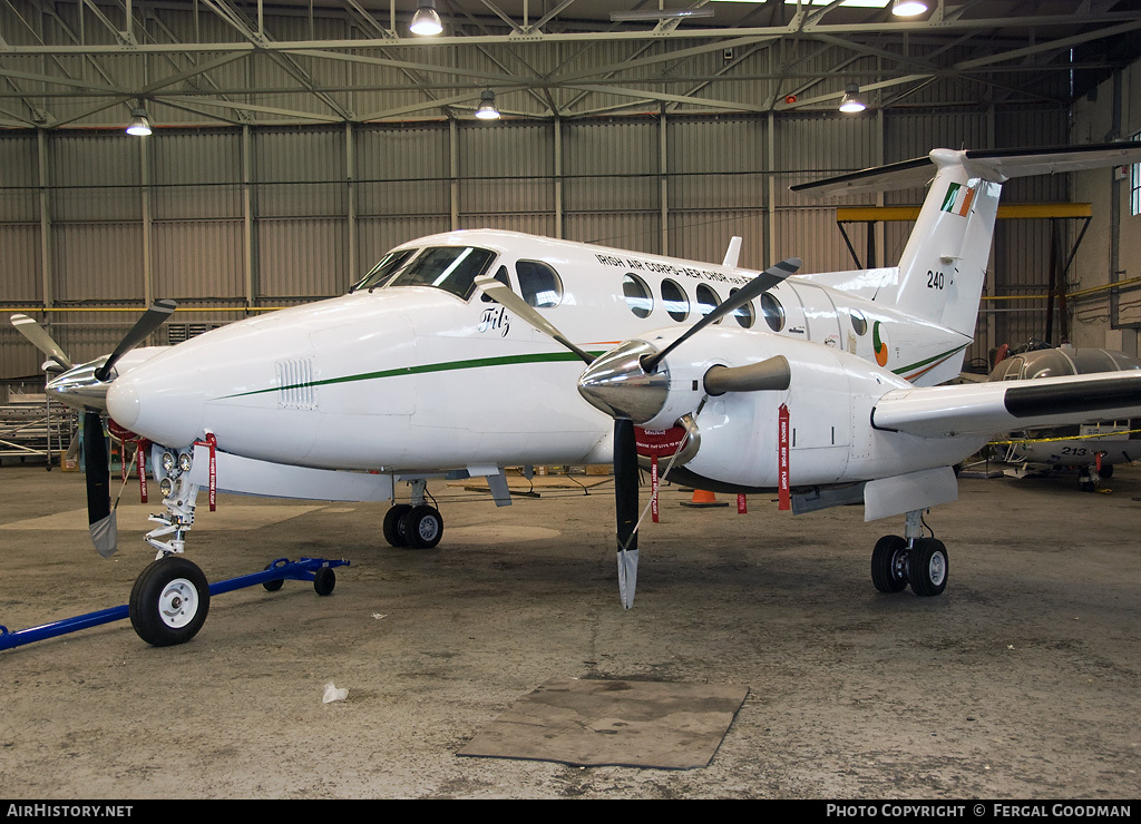 Aircraft Photo of 240 | Beech 200 Super King Air | Ireland - Air Force | AirHistory.net #89679