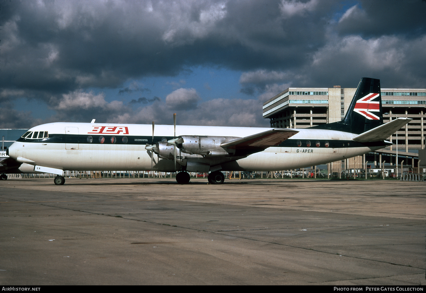 Aircraft Photo of G-APER | Vickers 953 Vanguard | BEA - British European Airways | AirHistory.net #89744