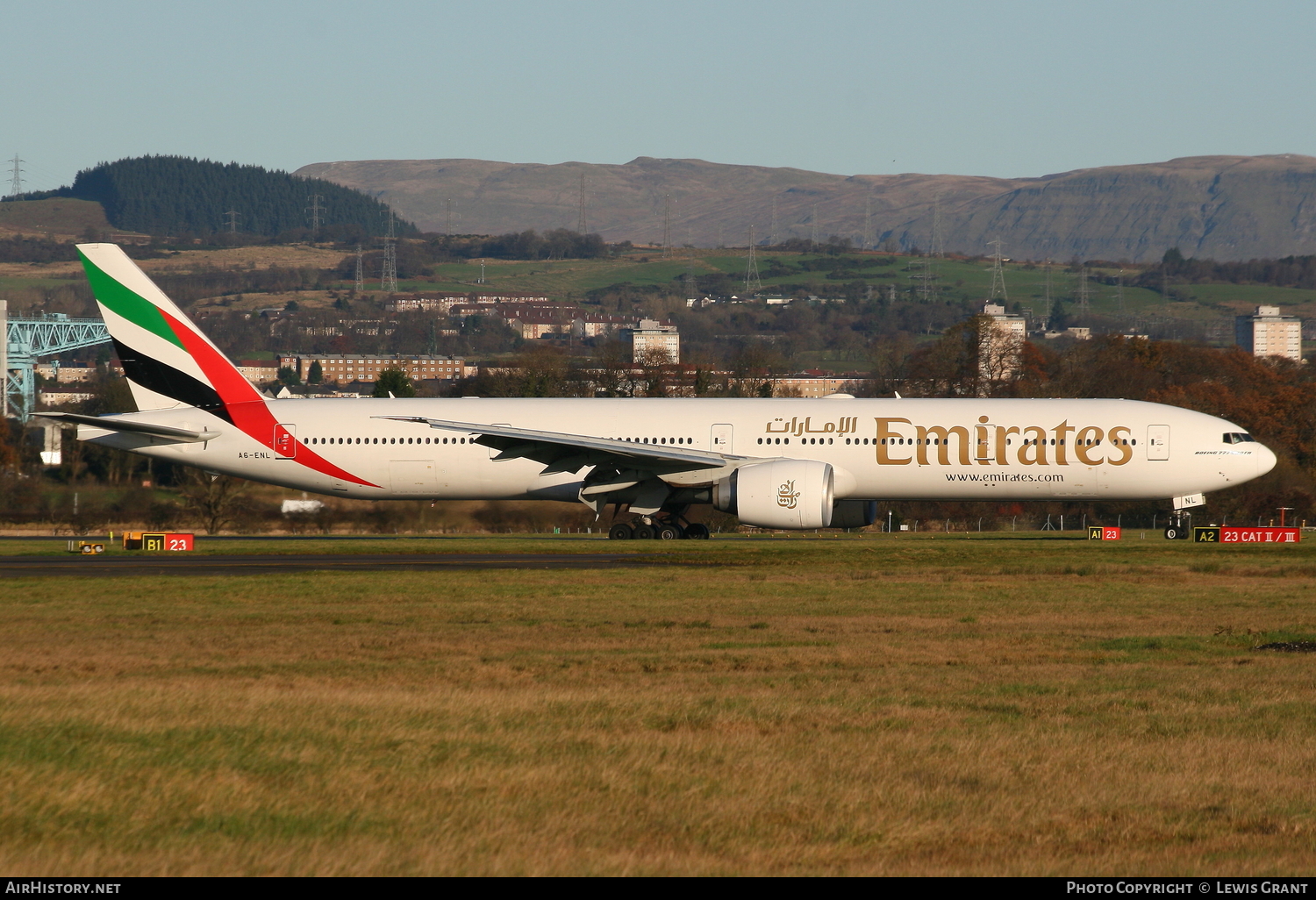 Aircraft Photo of A6-ENL | Boeing 777-31H/ER | Emirates | AirHistory.net #89763