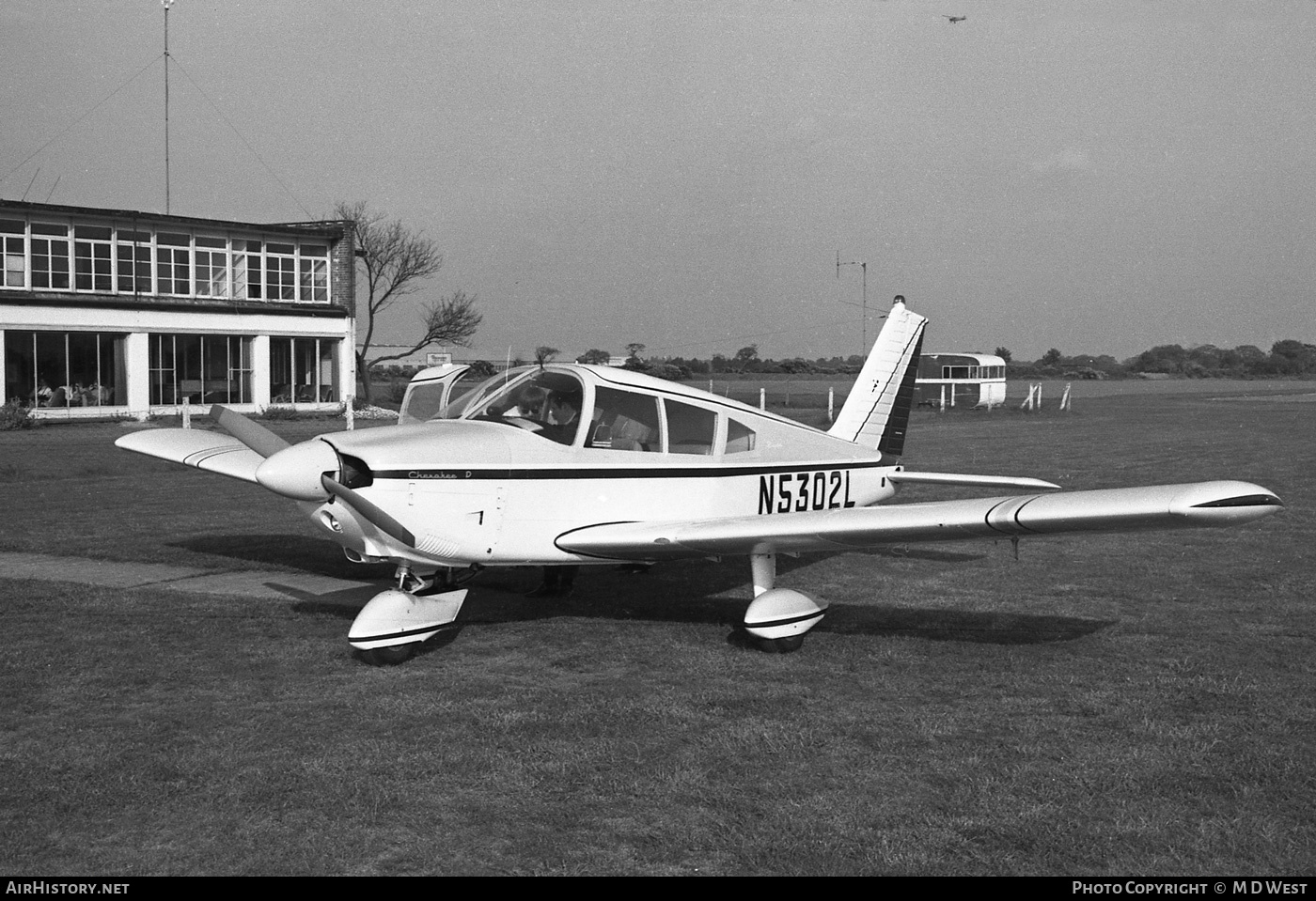 Aircraft Photo of N5302L | Piper PA-28-180 Cherokee D | AirHistory.net #89833