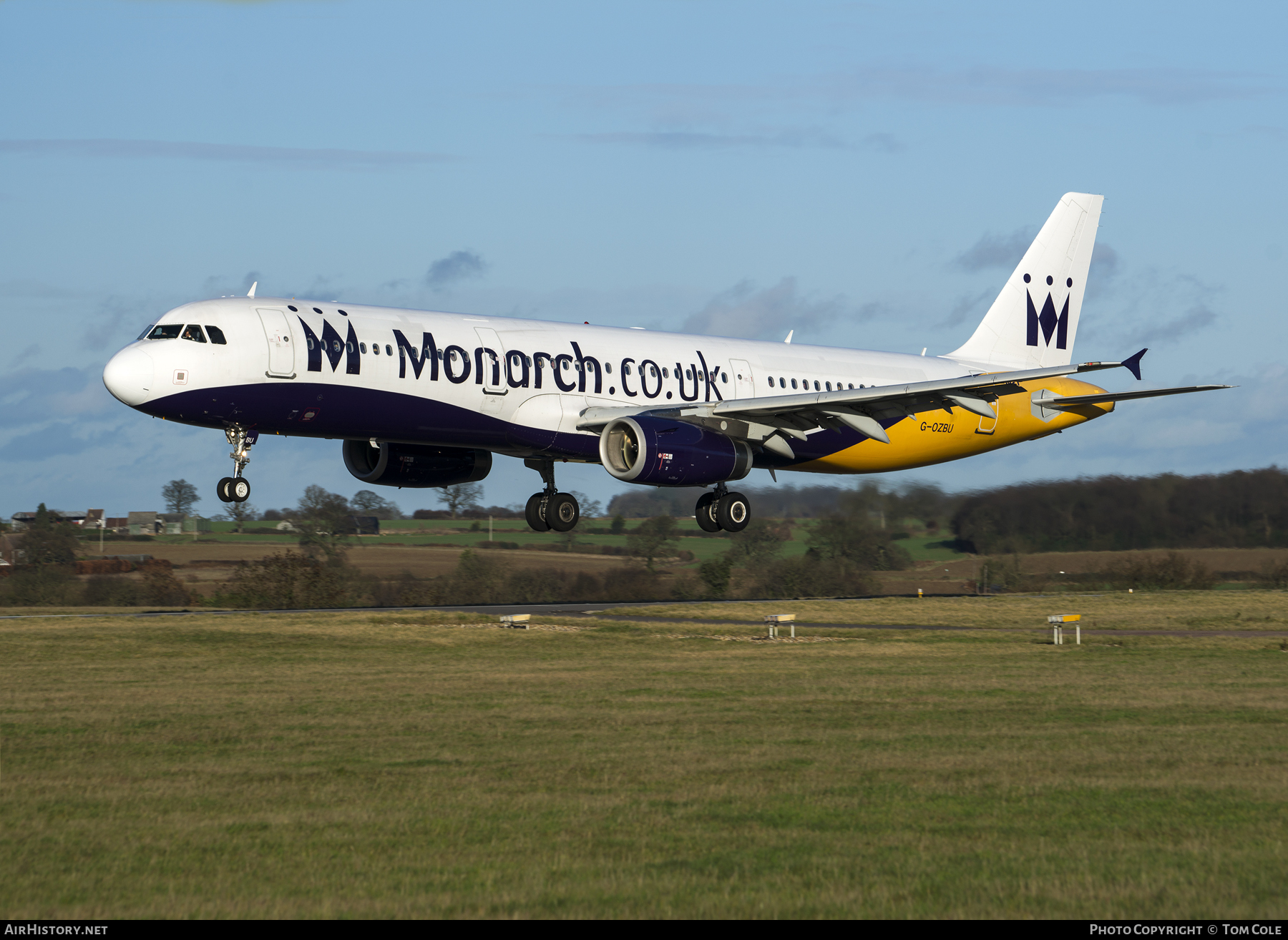 Aircraft Photo of G-OZBU | Airbus A321-231 | Monarch Airlines | AirHistory.net #89857