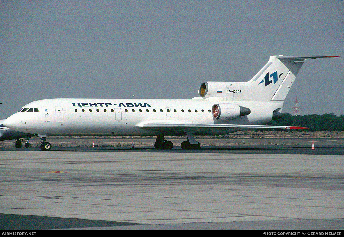 Aircraft Photo of RA-42325 | Yakovlev Yak-42D | Centre-Avia | AirHistory.net #89861