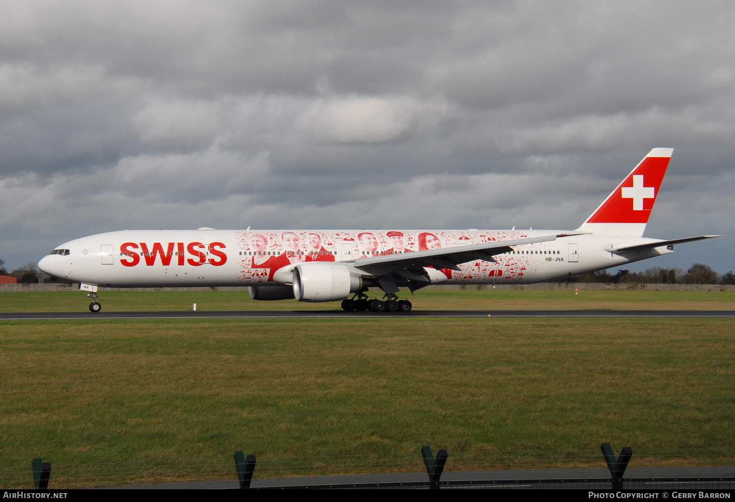 Aircraft Photo of HB-JNA | Boeing 777-3DE/ER | Swiss International Air Lines | AirHistory.net #89870