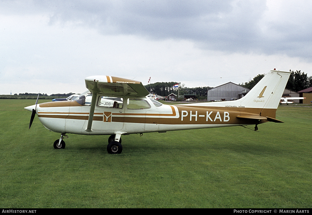 Aircraft Photo of PH-KAB | Reims F172M Skyhawk II | Luchtvaardij Yntema | AirHistory.net #89946