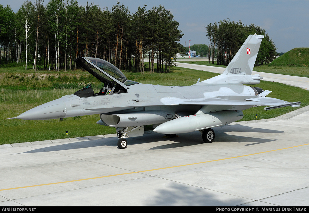 Aircraft Photo of 4074 | Lockheed Martin F-16CJ Fighting Falcon | Poland - Air Force | AirHistory.net #89971