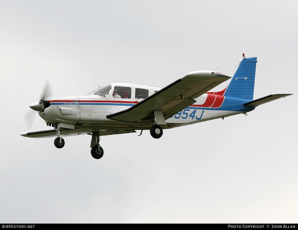 Aircraft Photo of N6954J | Piper PA-32R-300 Cherokee Lance | AirHistory.net #90002