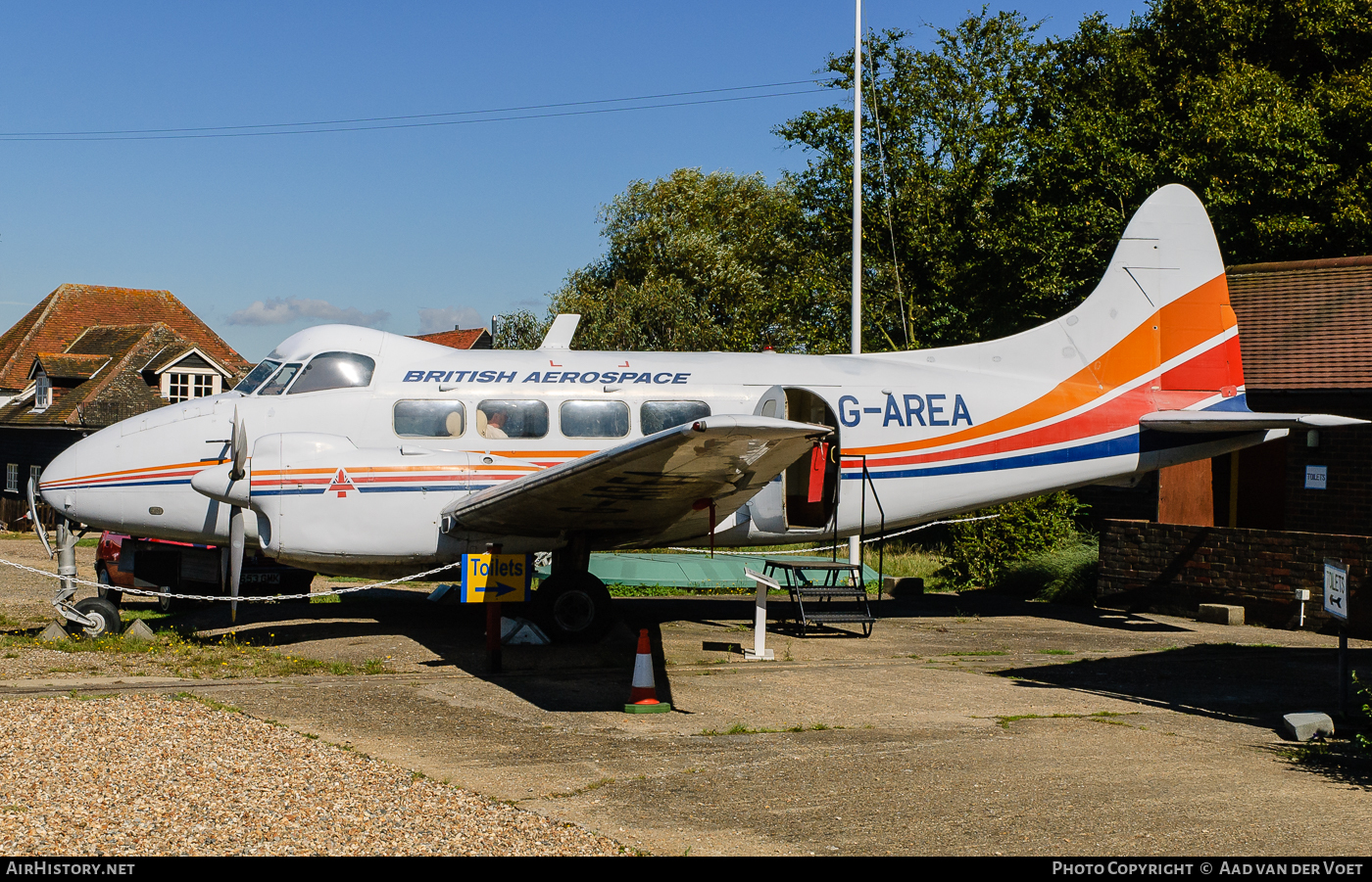 Aircraft Photo of G-AREA | De Havilland D.H. 104 Dove 8 | British Aerospace | AirHistory.net #90026