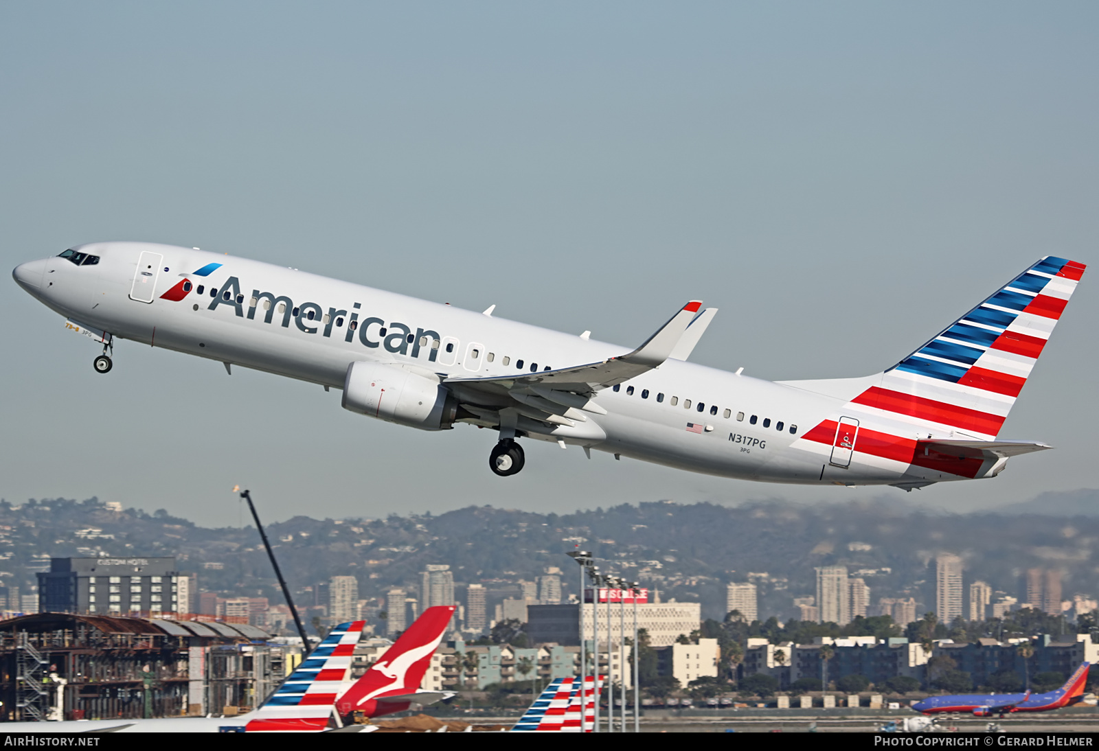 Aircraft Photo of N317PG | Boeing 737-800 | American Airlines | AirHistory.net #90104