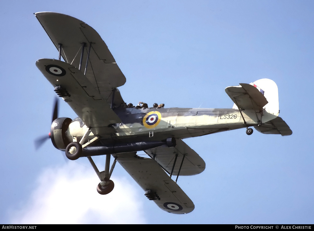 Aircraft Photo of LS326 | Fairey Swordfish Mk2 | UK - Navy | AirHistory.net #90112