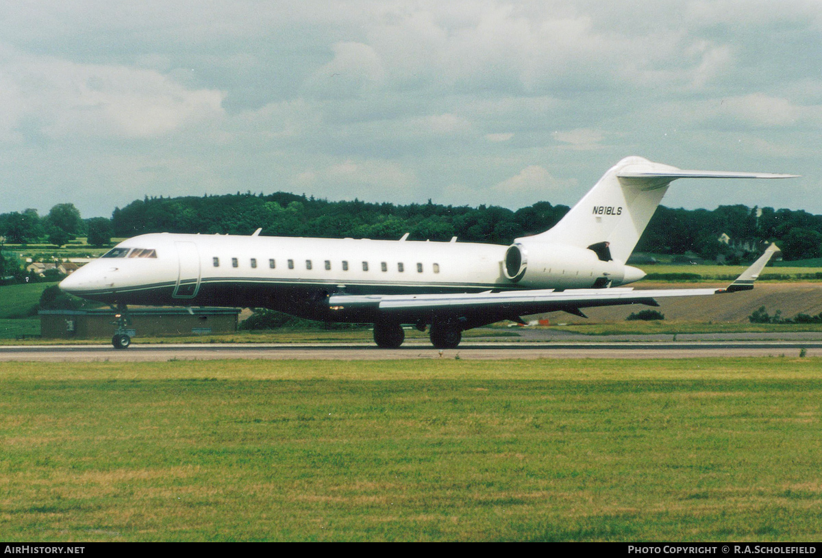 Aircraft Photo of N818LS | Bombardier Global Express (BD-700-1A10) | AirHistory.net #90182
