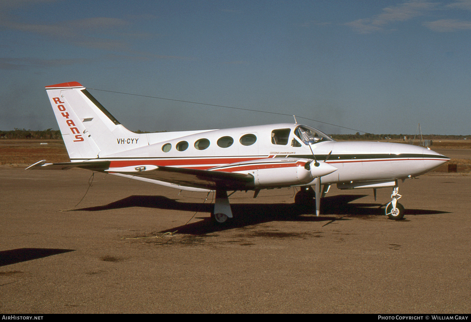 Aircraft Photo of VH-CYY | Cessna 414A Chancellor | Royans Truck and Trailer Repairs | AirHistory.net #90386