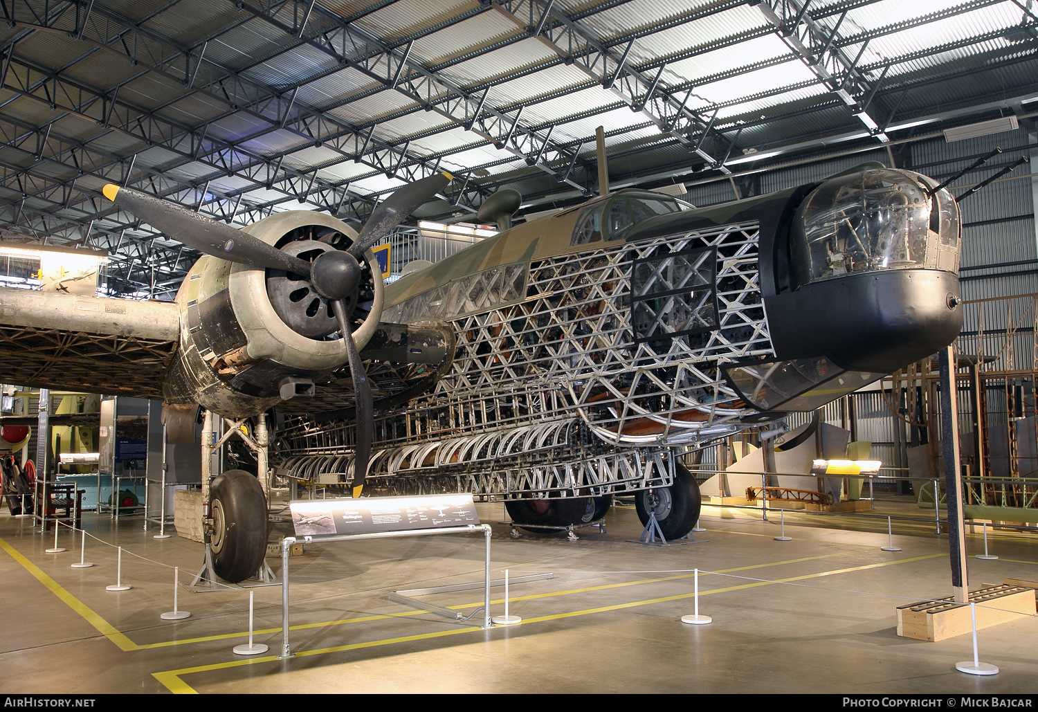 Aircraft Photo of N2980 | Vickers Wellington Mk1A | UK - Air Force | AirHistory.net #90421